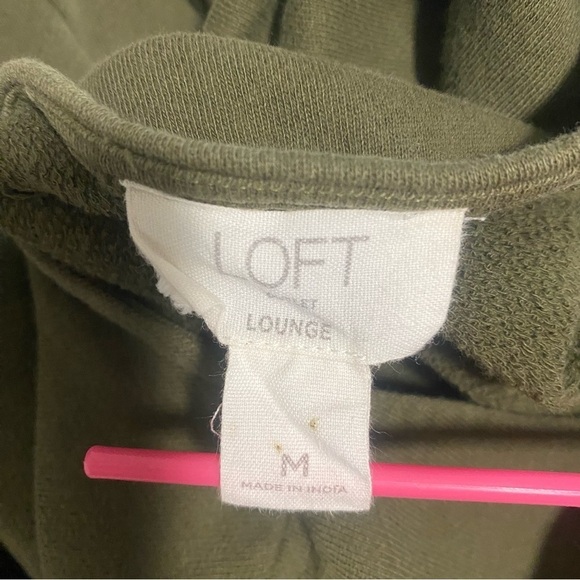 Loft Women’s Lounge Long Sleeve Pom Pom Fringe Cuffs and Bottom Medium Olive - Picture 6 of 8